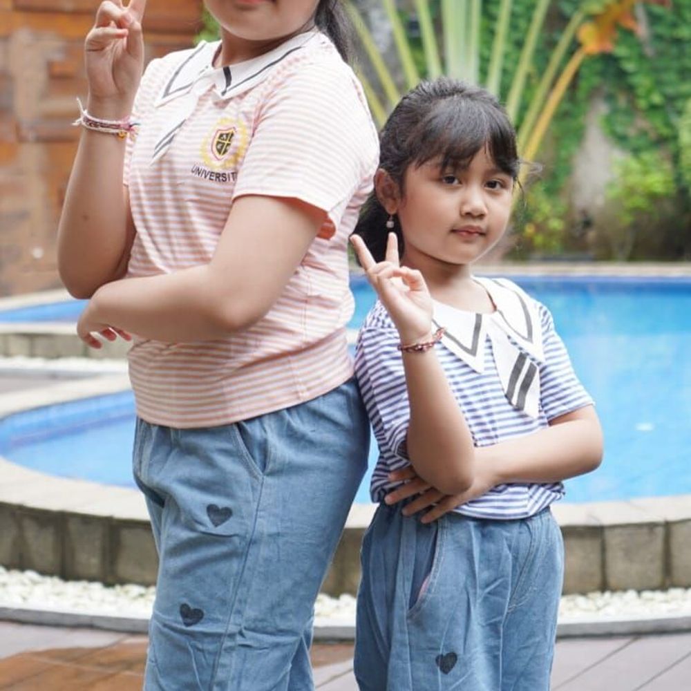 Set Girls Authentic Striped Easy Pair โ tampilan lain