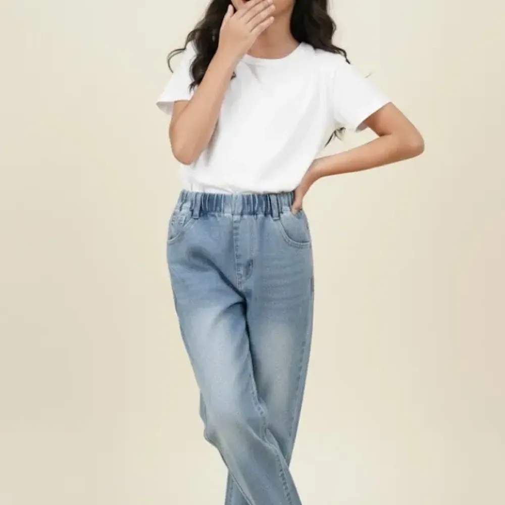 Pants Girl Luck Stand One โ tampilan lain