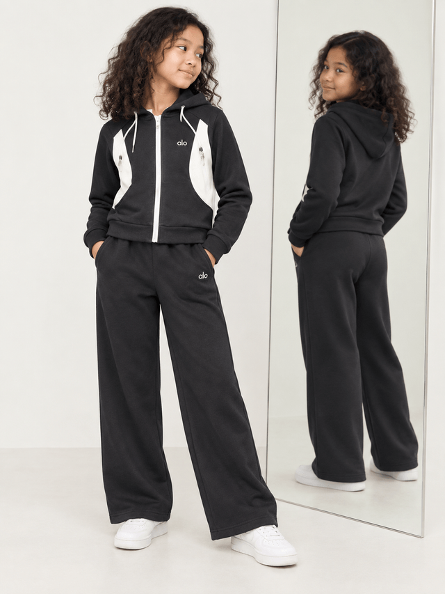 Set Girls Little Athlete Leisure โ tampilan lain